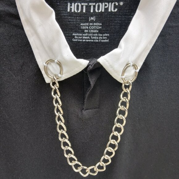 Hot Topic Top - Picture 3 of 4